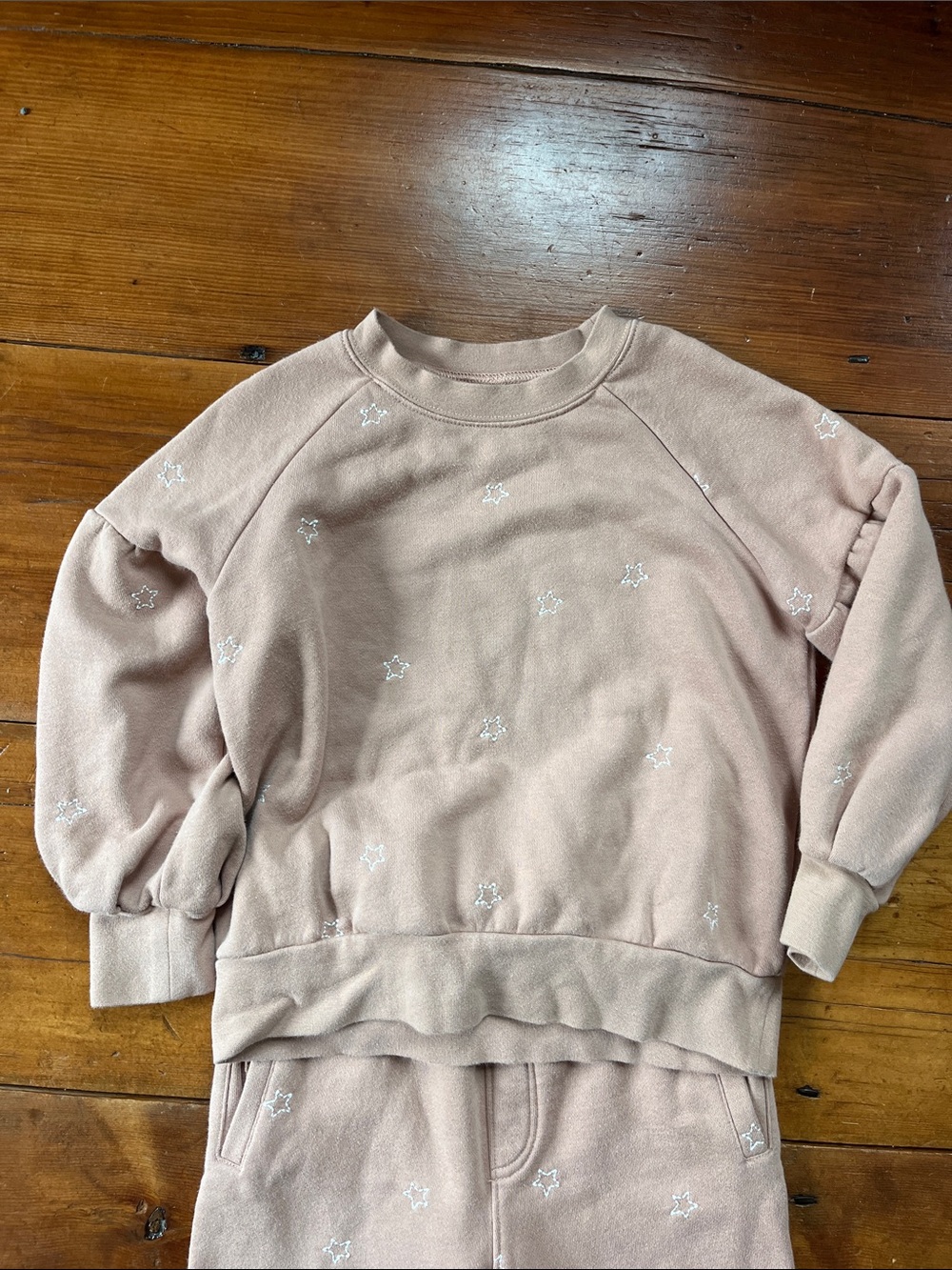 Rylee & Cru Dusty Pink Star Crewneck Sweatshirt and sweatpants
